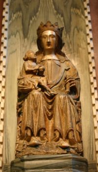 Now in Westminster Cathedral. Photograph by Tommy Heyne. Our Lady of Pew